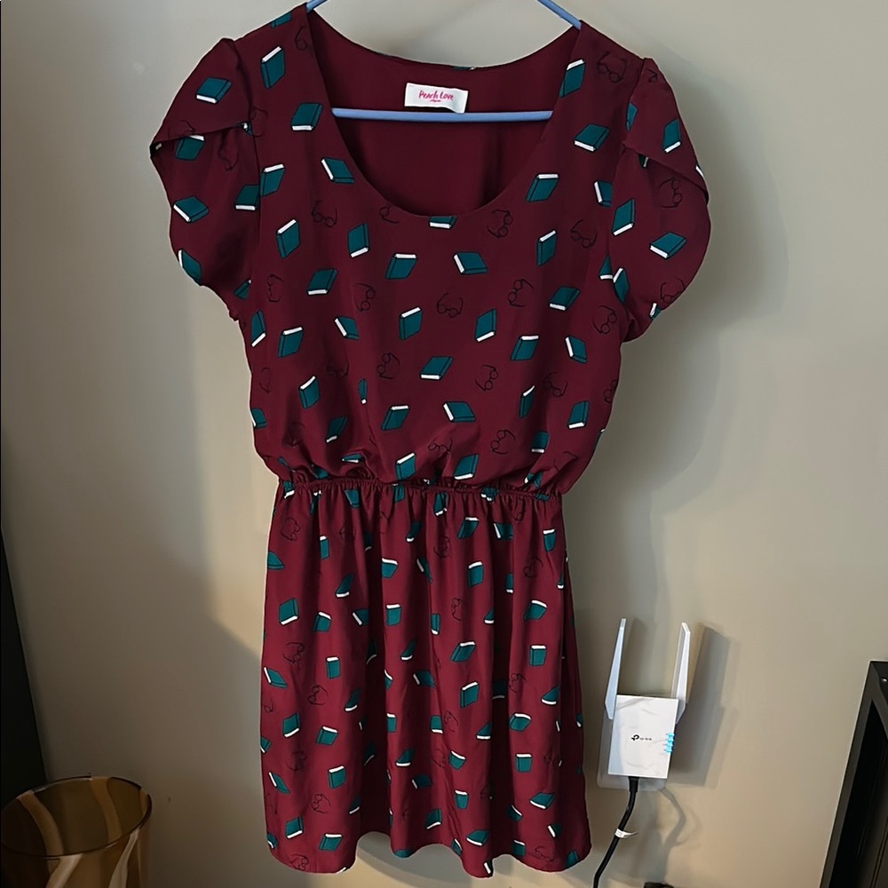 Peach Love California burgundy Crew Neck Dress